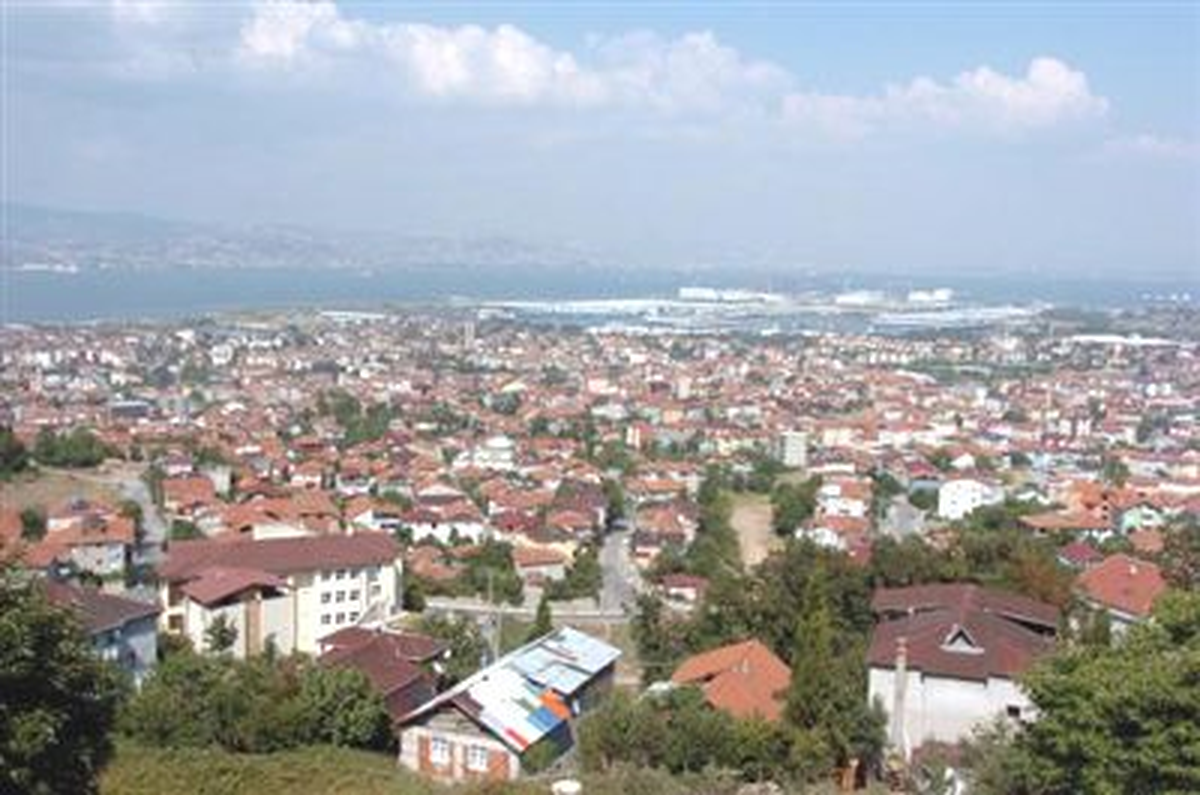 \'Hasarlı Binaların Yıkımına Denizevler\'den Başlanacak"