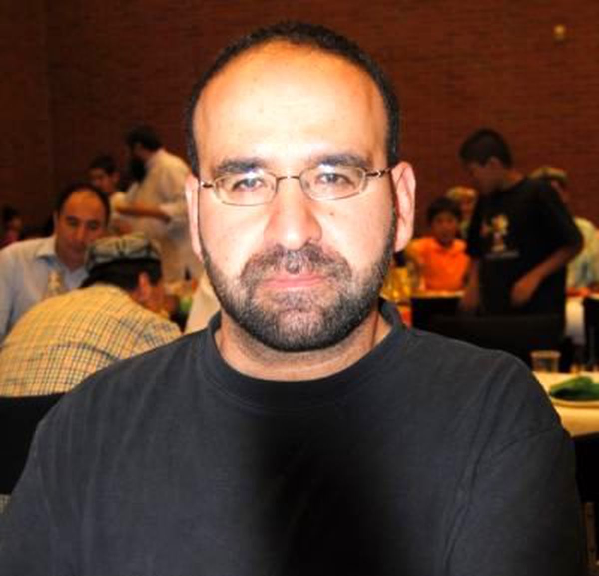 İsveç Parlementosu\'nda Ezanlı İftar Yemeği