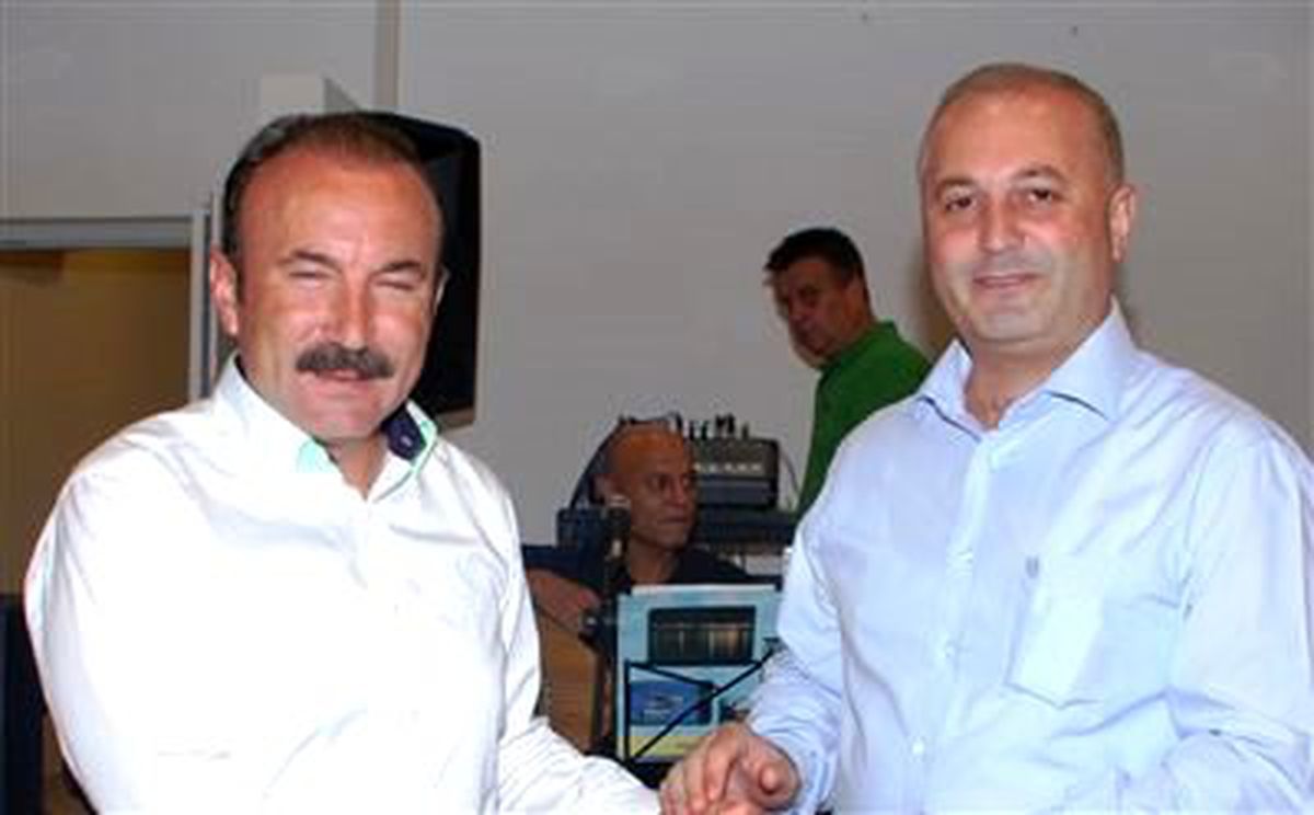 İzmit Belediyesi\'nde İkramiyeler Yattı