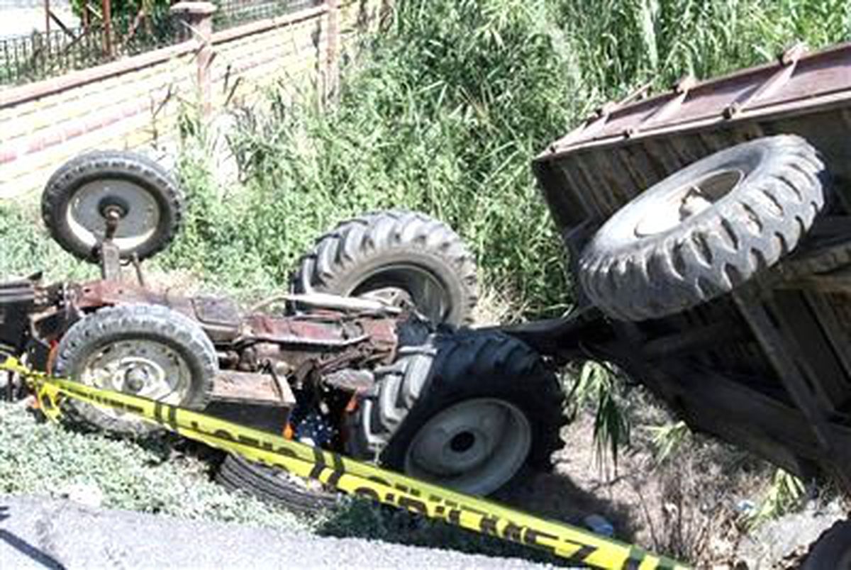 Kuyucak\'ta Trafik Kazası; 1 Ölü