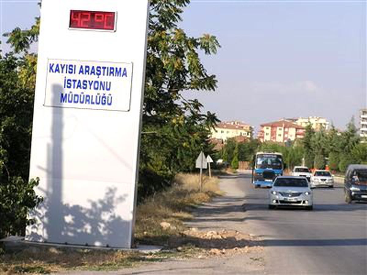 Malatya\'da Sıcaklık Yine 40 Dereceyi Geçti