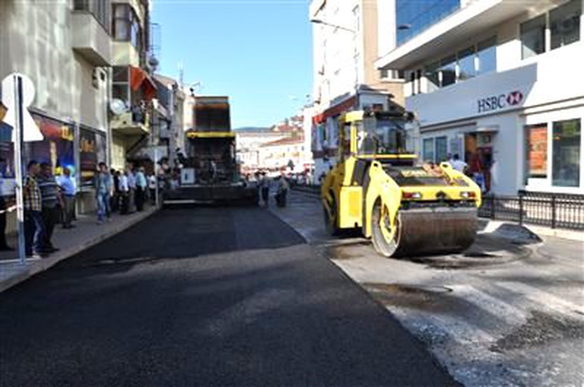 Posbıyık, Asfalt Çalışmalarını İnceledi