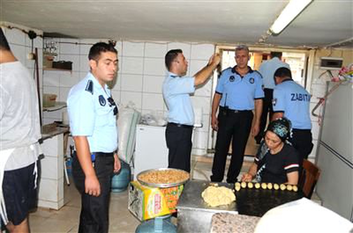 Yenişehir Zabıtasından Ramazan Bayramı Denetimi