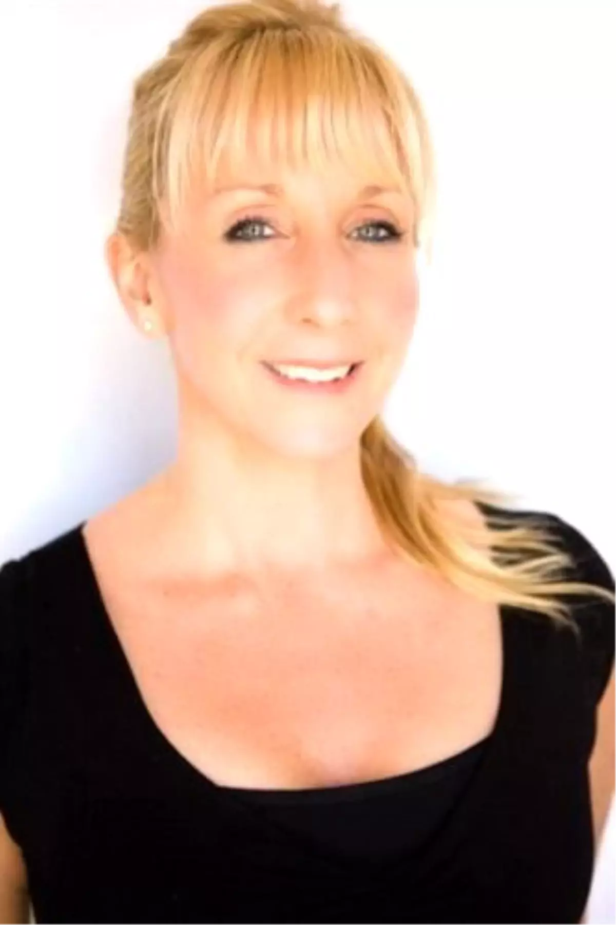 Yoga ve Meditasyon Terapisti Claire E. Diab Eylül\'de İstanbul\'da!