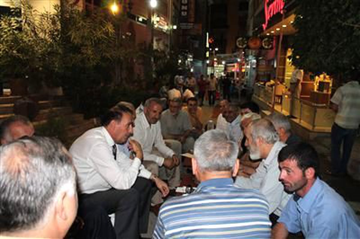 AK Parti Malatya Milletvekili Mustafa Şahin Esnafı Ziyaret Etti