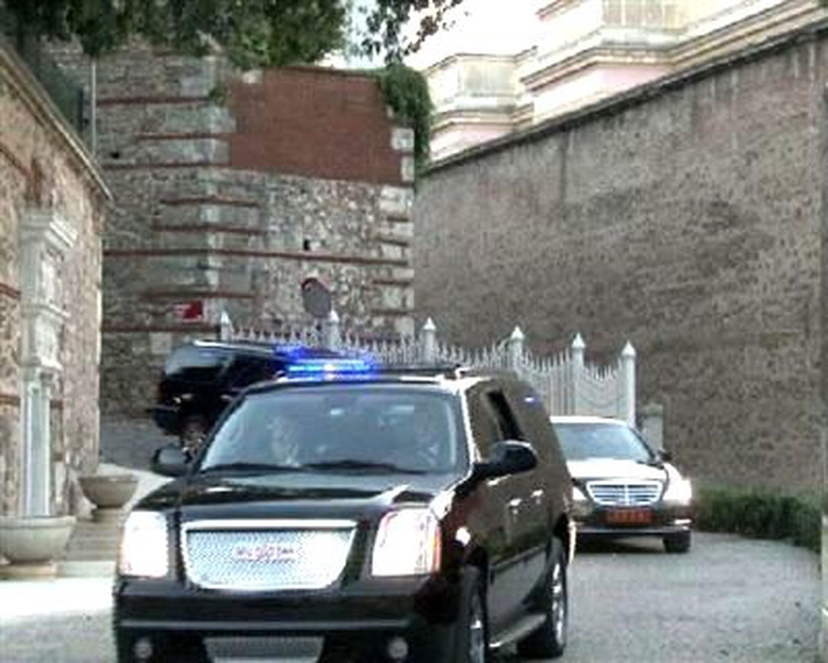 Başbakan Erdoğan\'dan "Beylerbeyi" Görüşmesi