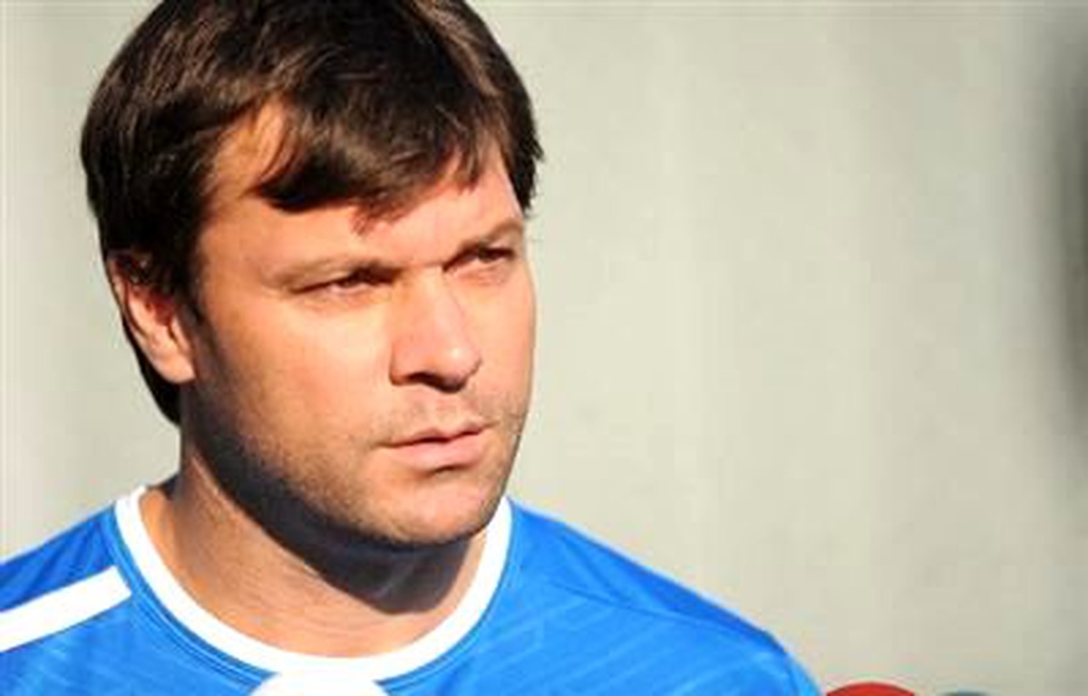 Bursaspor Teknik Direktörü: "Kayserispor Gibi Güçlü Bir Takımla Sezonu Açacağız"