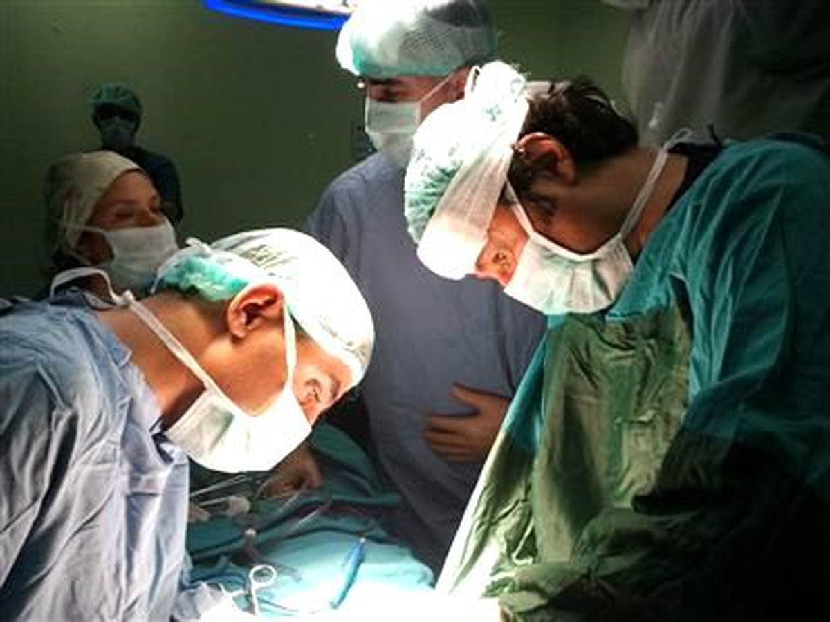 Deah'ta İlk Karaciğer Tümörü Ameliyatı Yapıldı