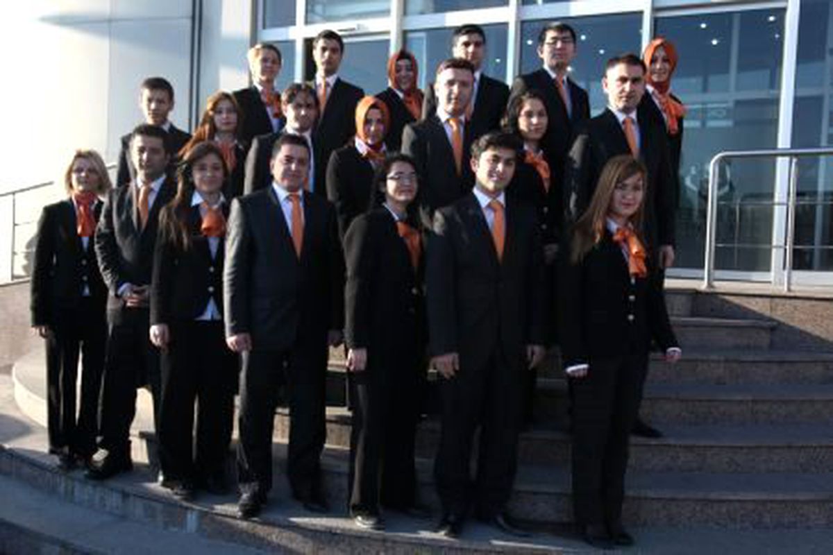 Estim Bayramda a Hizmette