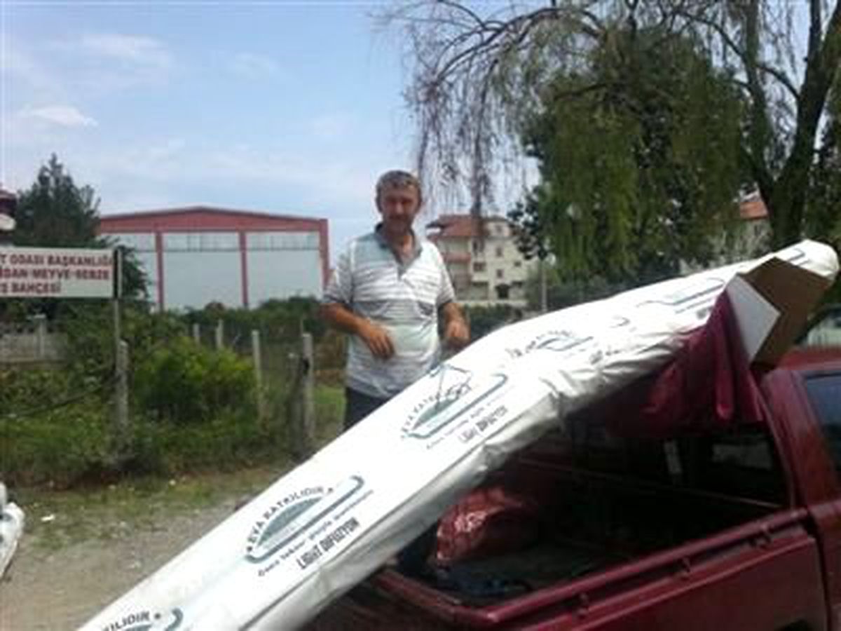 Karasu\'da Sera Naylonları Dağıtıldı