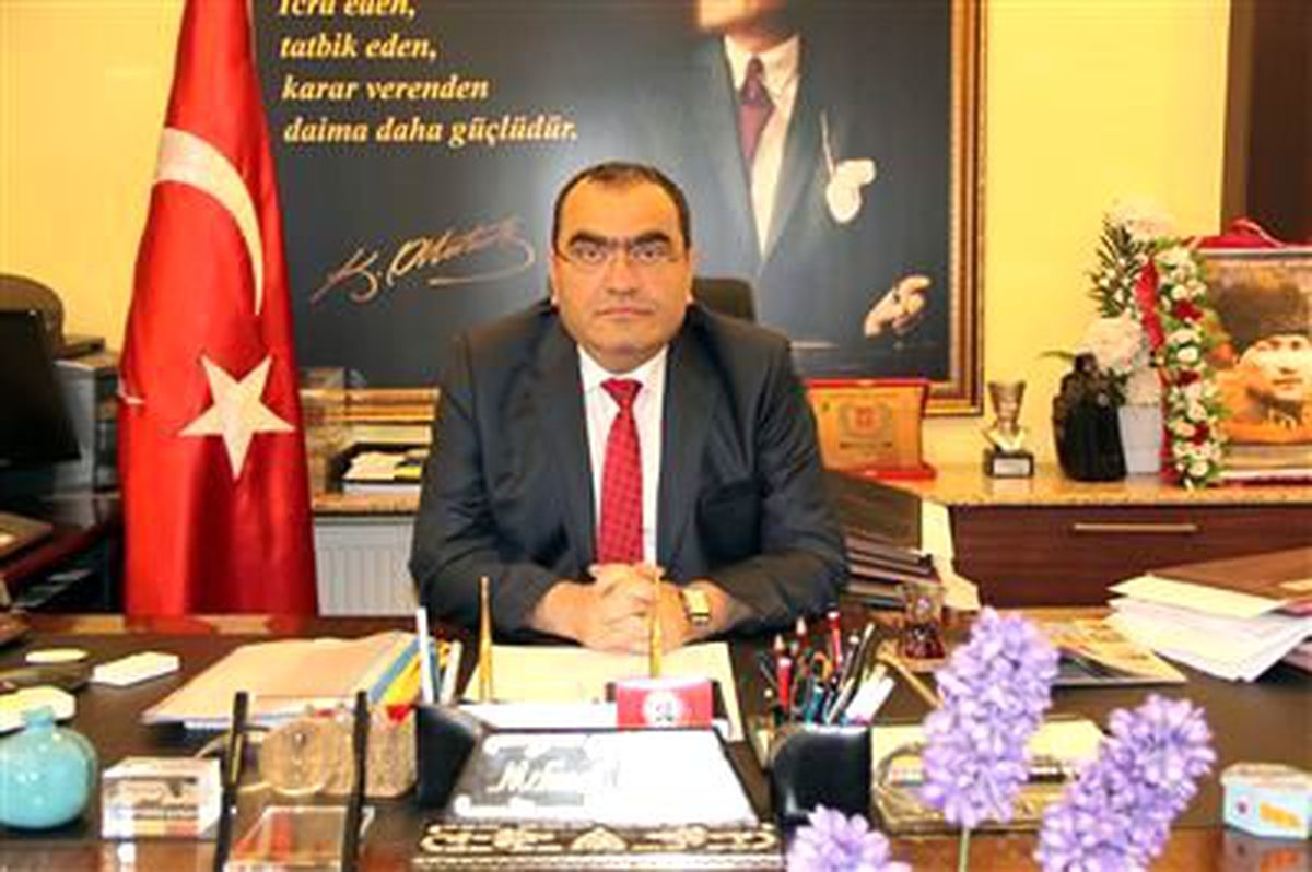 Kaymakam Okur\'un Bayram Mesajı