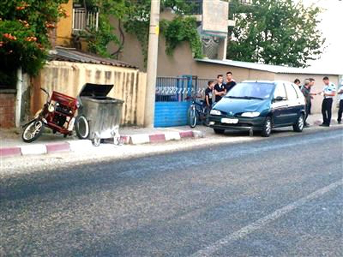 Otomobil Motosiklete Çarptı: 1 Yaralı