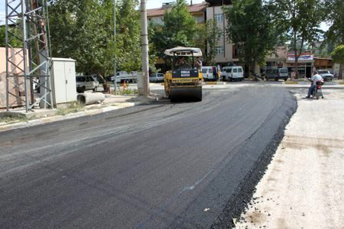 Sağlık Caddesi Bayrama Hazır