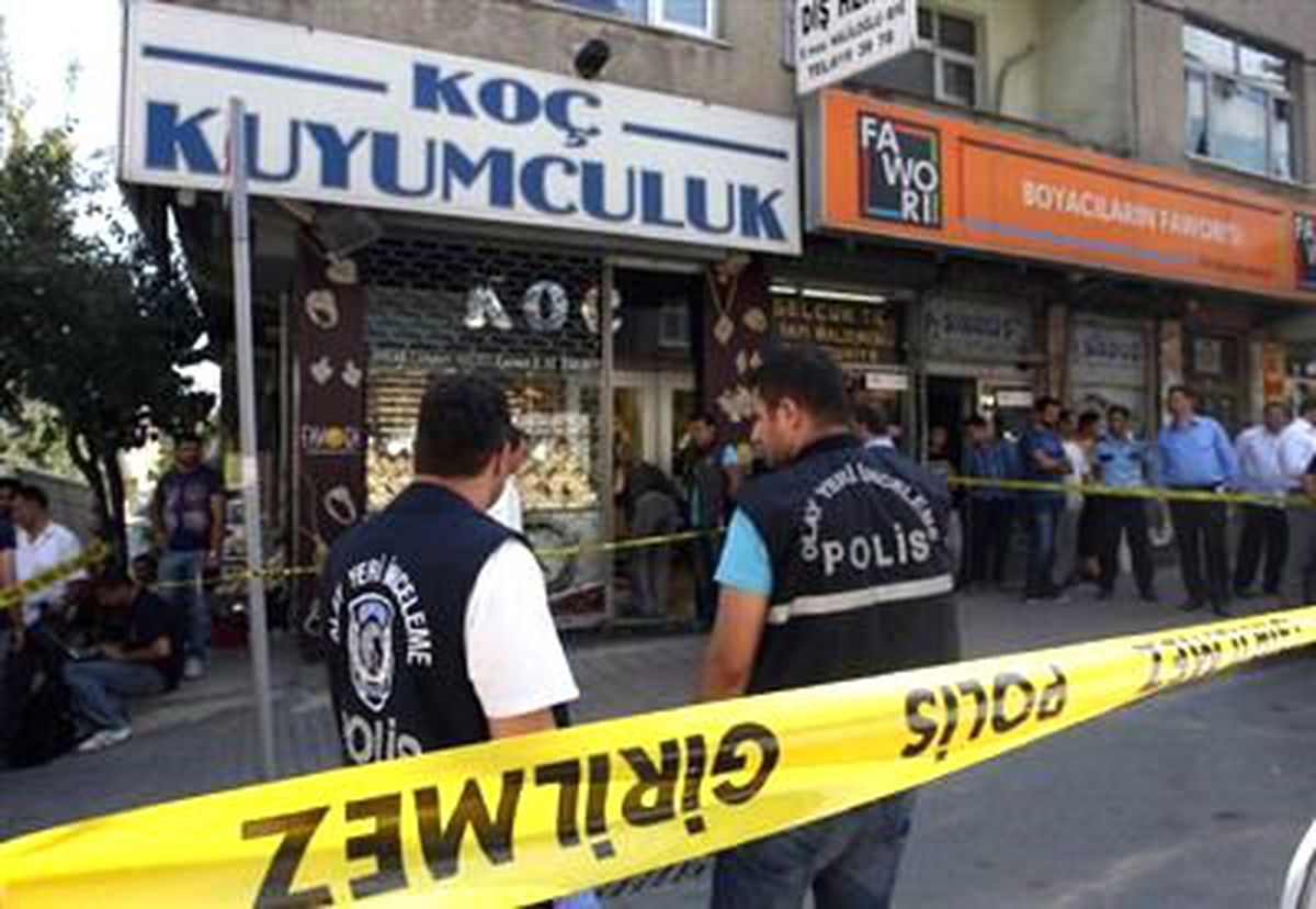 Sultangazi\'de Kuyumcu Soygunu