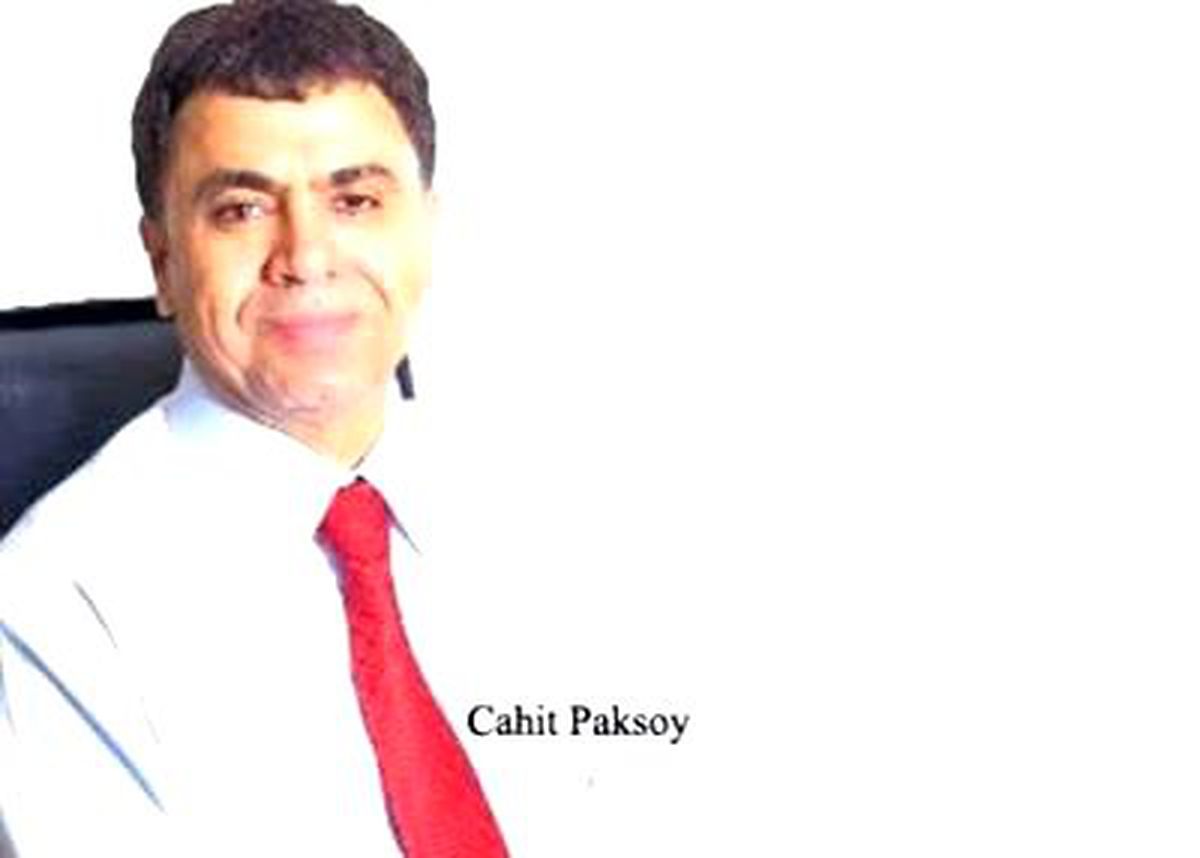 Tek Kişilik Paksoy Holding!