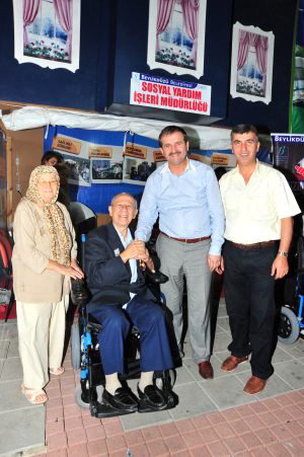 Tekerlekli Sandalyeler Sahiplerini Buldu