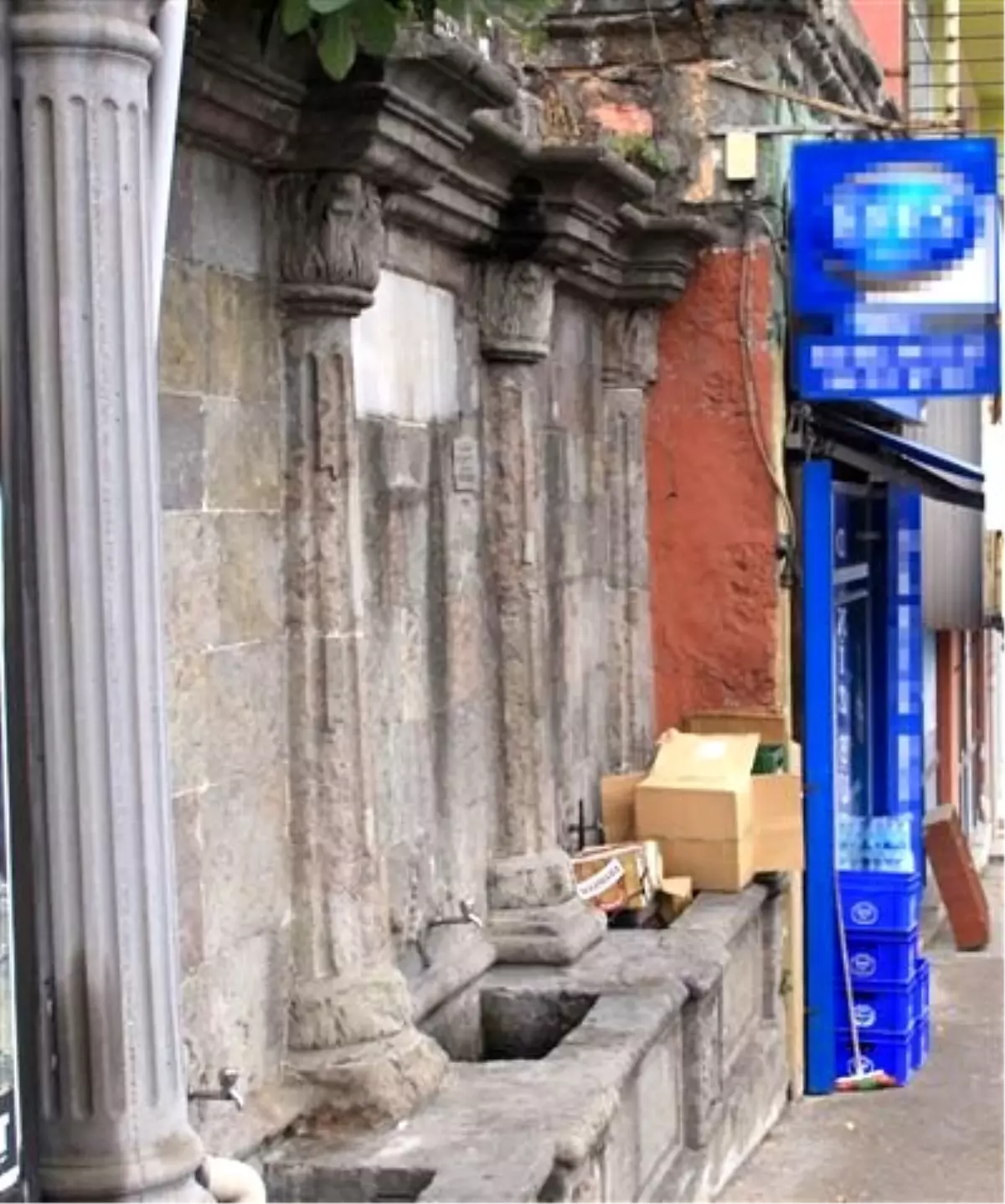 Trabzon'da Tarihi Çeşmeye İlgisizlik