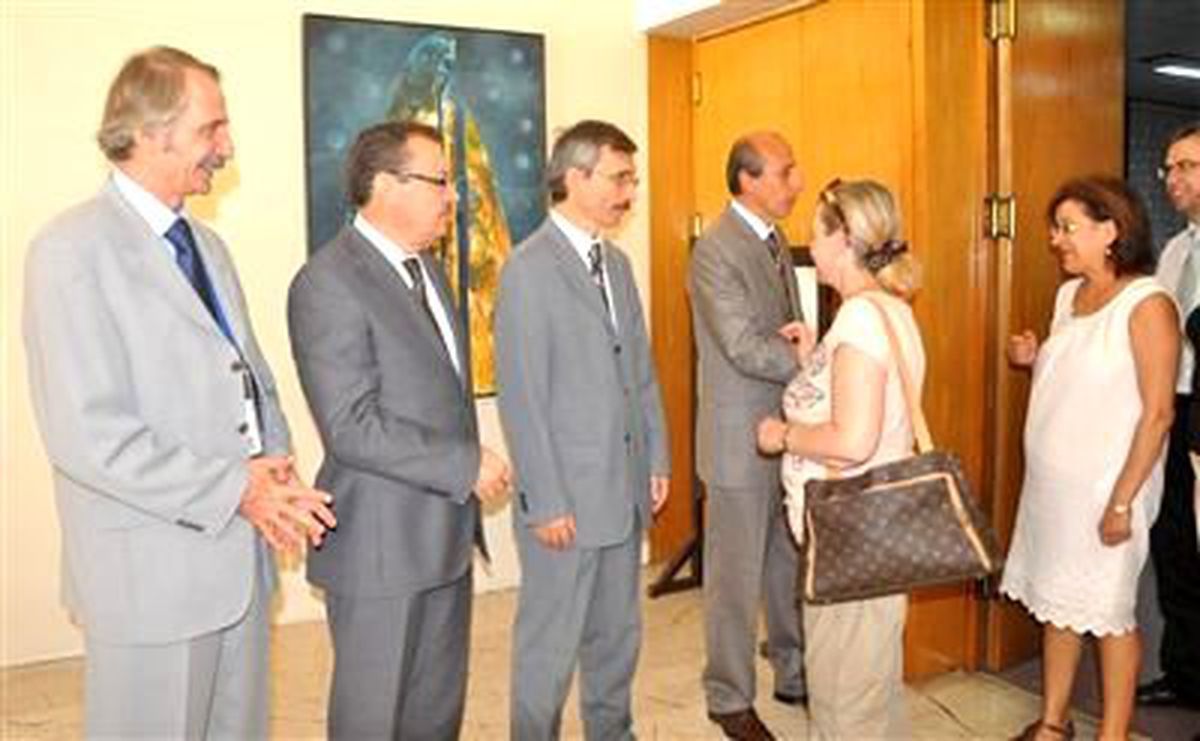 Uü Rektörü Dilek Personeli ile Bayramlaştı
