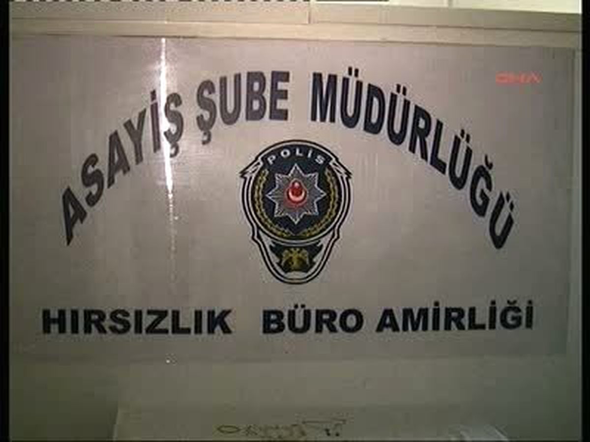 Çalıp Sattığı Sobadan Altın Çıktı, Şaşkına Döndü Çalıp Sattığı Sobadan Altın Çıktı, Şaşkına Döndü