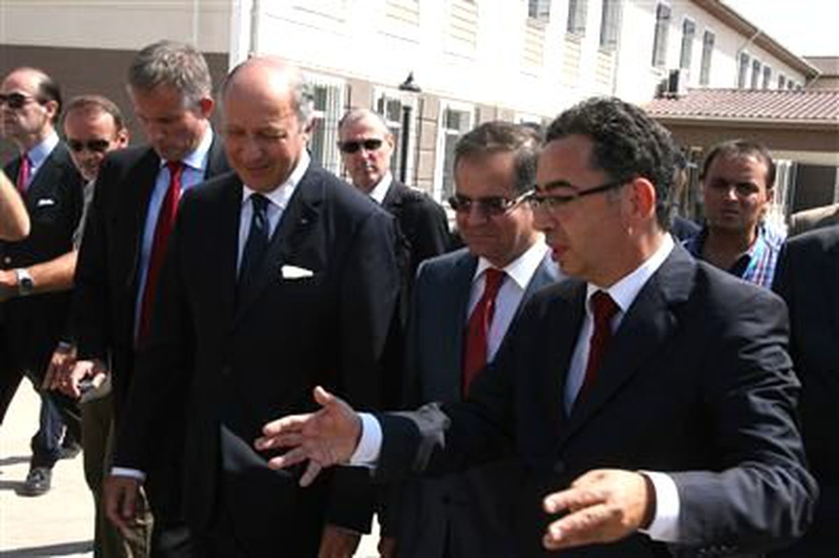 Fransa Dışişleri Bakanı Fabius, Türkiye\'de