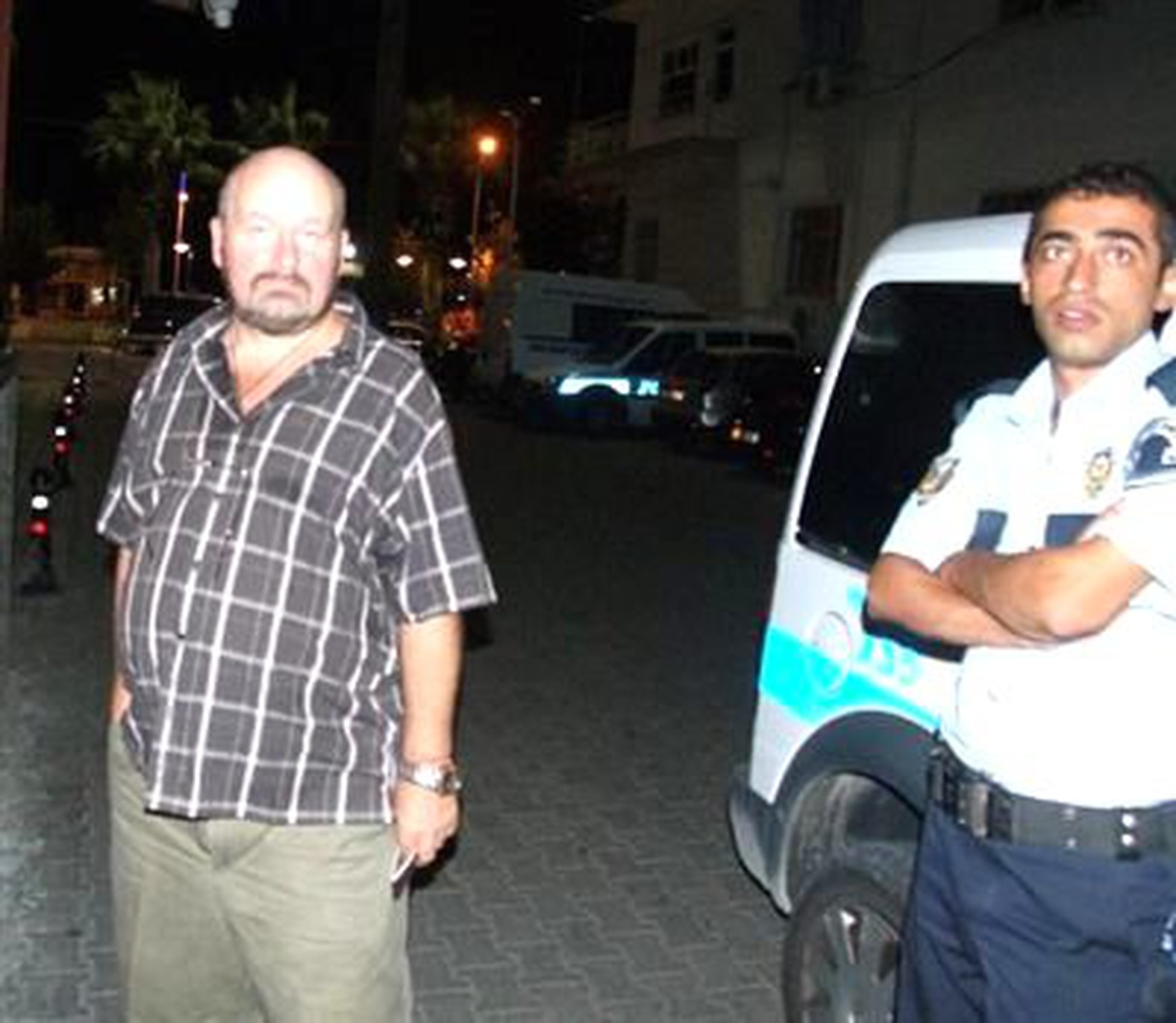 İzinsiz Havai Fişek Atan İngiliz Hakkında Tutanak Tutuldu