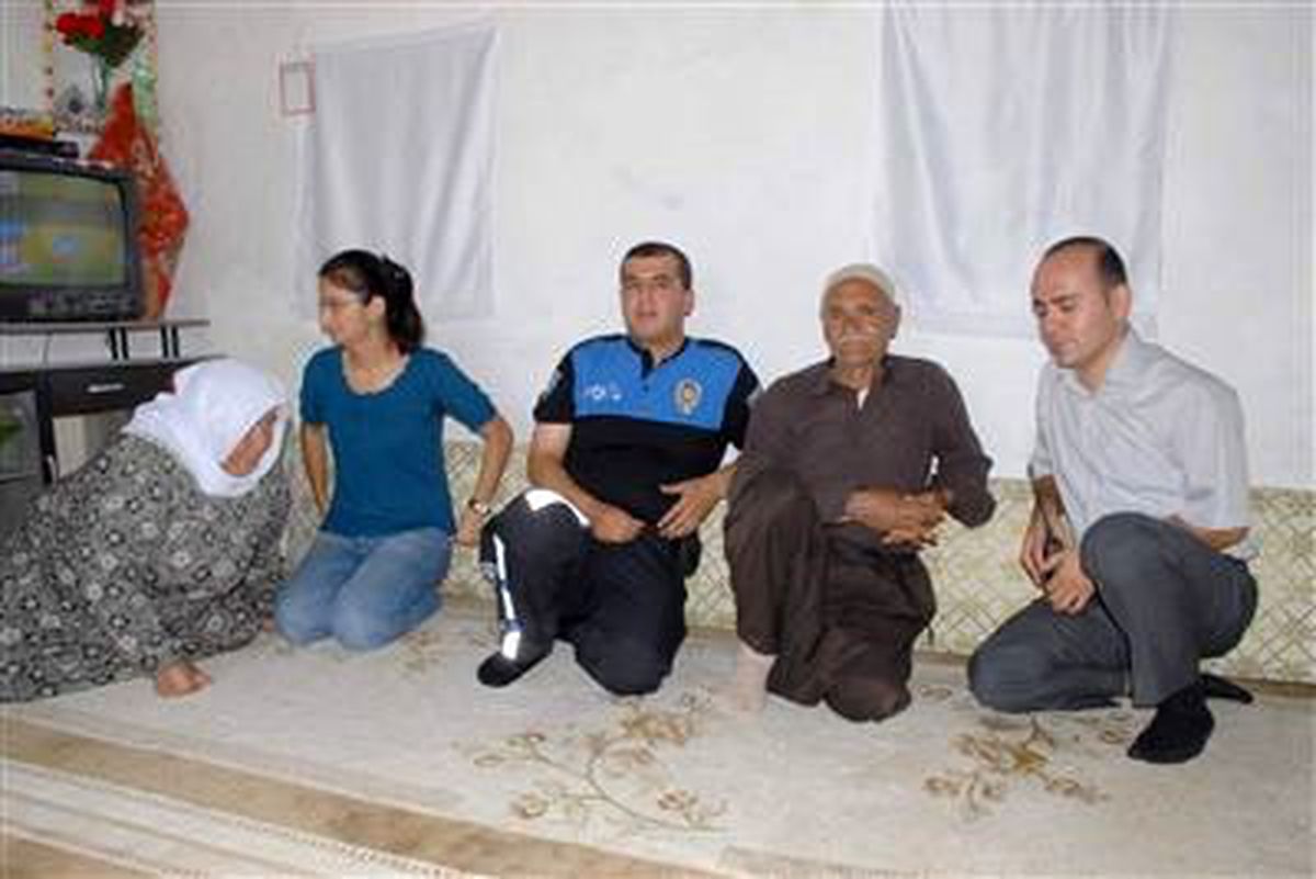 Siverek Emniyet Müdürlüğü\'nden Şehit Ailelerine Ziyaret