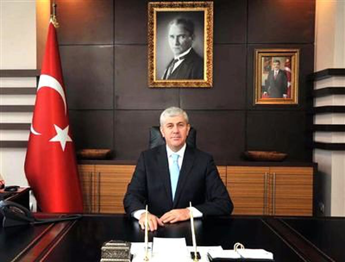 Uşak Valisi Mehmet Ufuk Erden\'in Ramazan Bayramı Mesajı