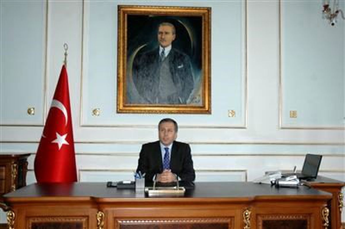 Vali Ali Yerlikaya Göreve Başladı