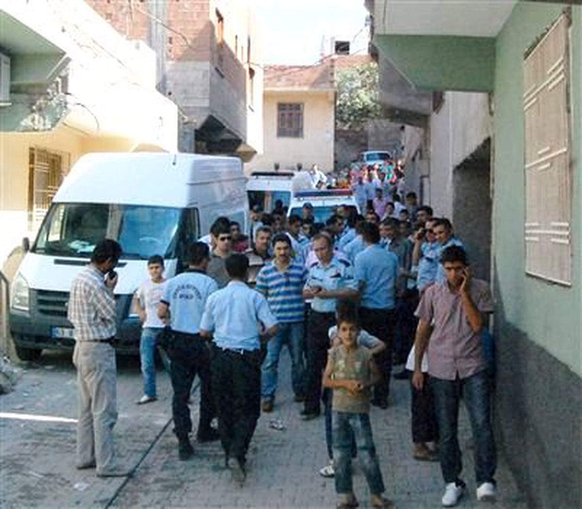 Akraba Kavgasında 3 Kişi Yaralandı
