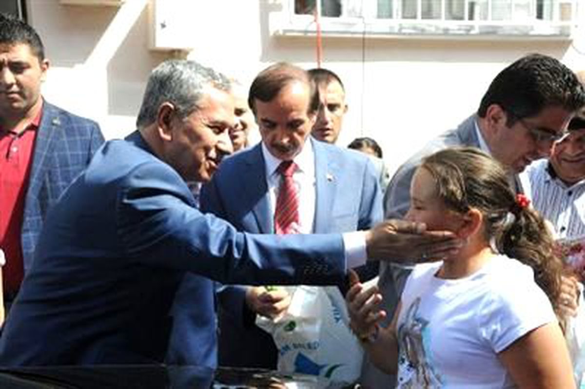 Arınç: "Gerçek Bayramların Tadını En Kısa Zamanda Alacağız"
