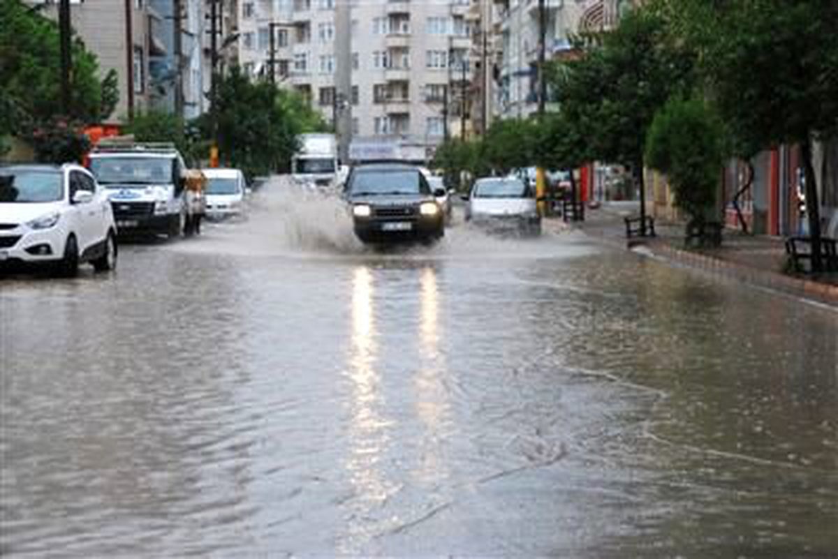 Bafra\'da Sağanak Yağmur