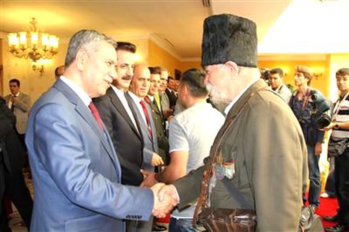 Başbakan Yardımcısı Arınç: "Gerçek Bayramların Tadını En Kısa Zamanda Alacağız"