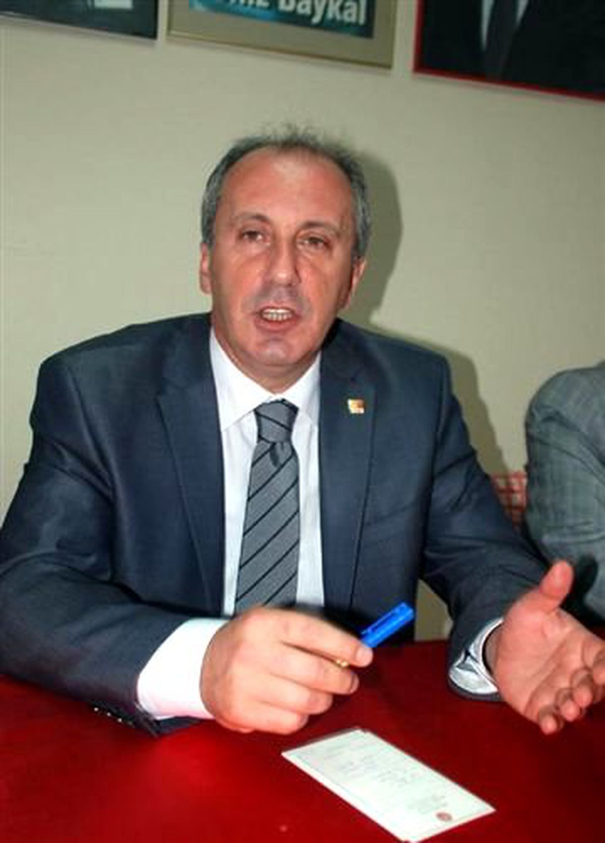 Muharrem İnce: Türkiye\'de İşler Civisinden Çıktı