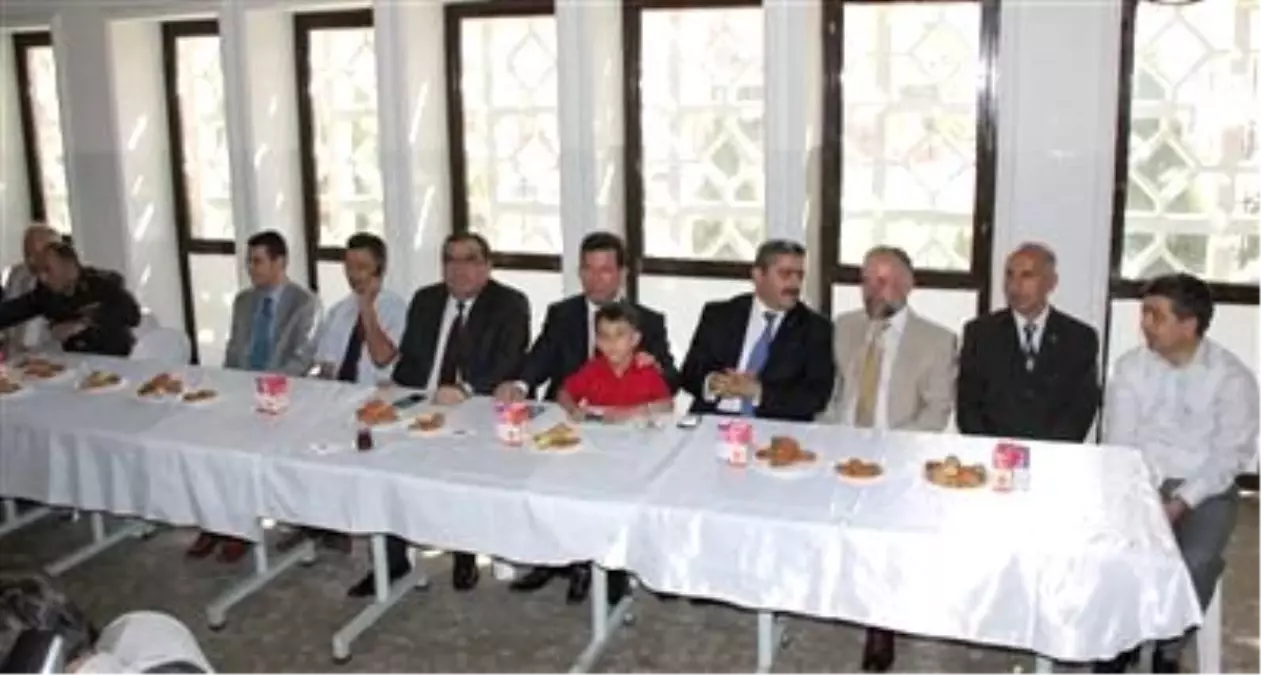 Nazilli\'de Protokol Bayramlaştı