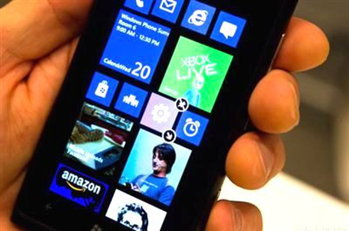 Nokia\'nın Windows 8\'lisi...