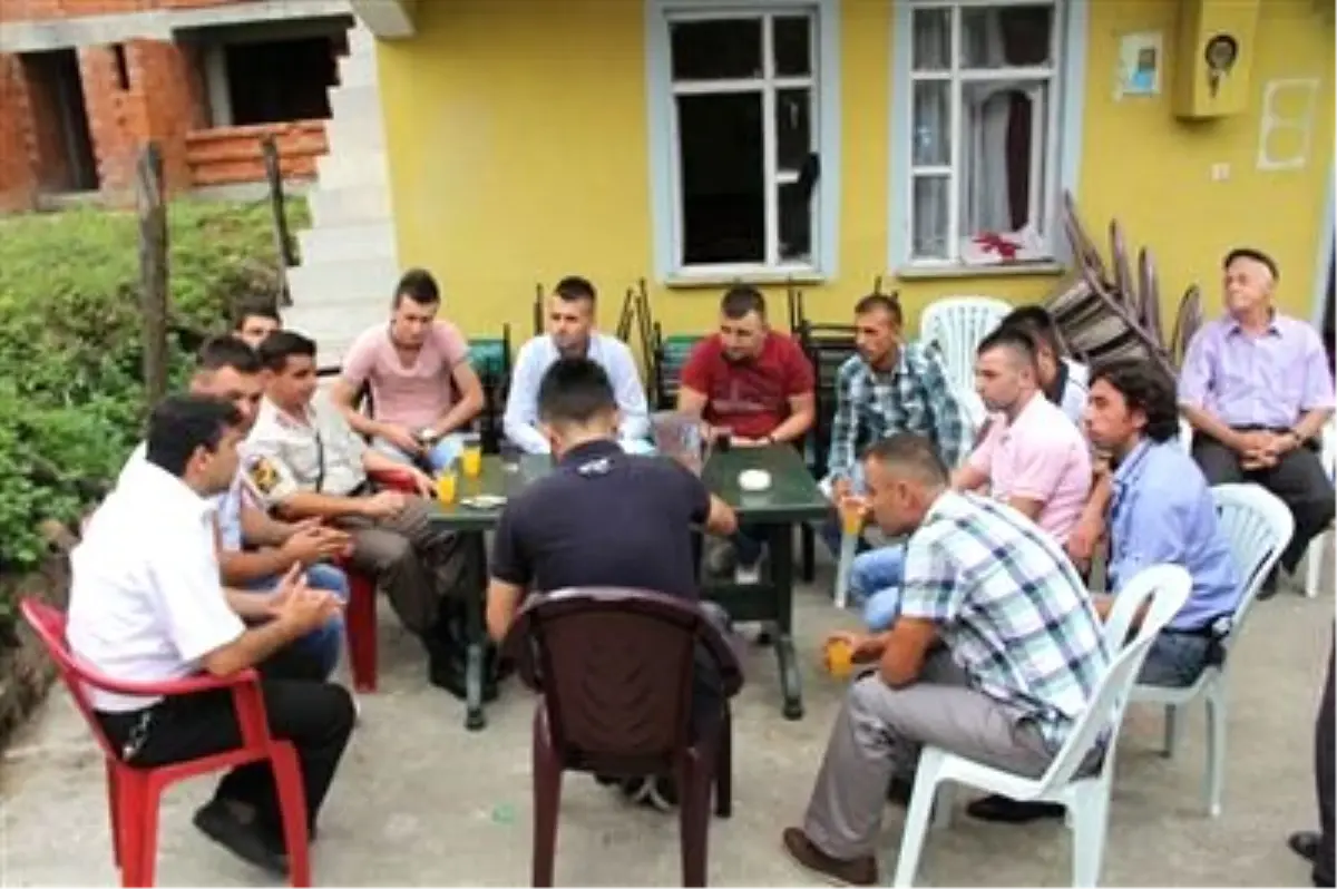 Tofaş Grubundan Şehit Metin Çevik\'i Ailesine Anlamlı Ziyaret