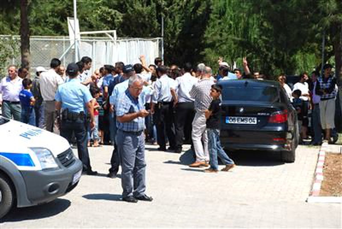 Mülteciler Adıyaman\'dan Ayrılmak İstiyor