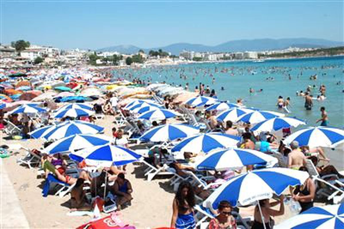 Bayramda Didim Plajları Cıvıl Cıvıl…
