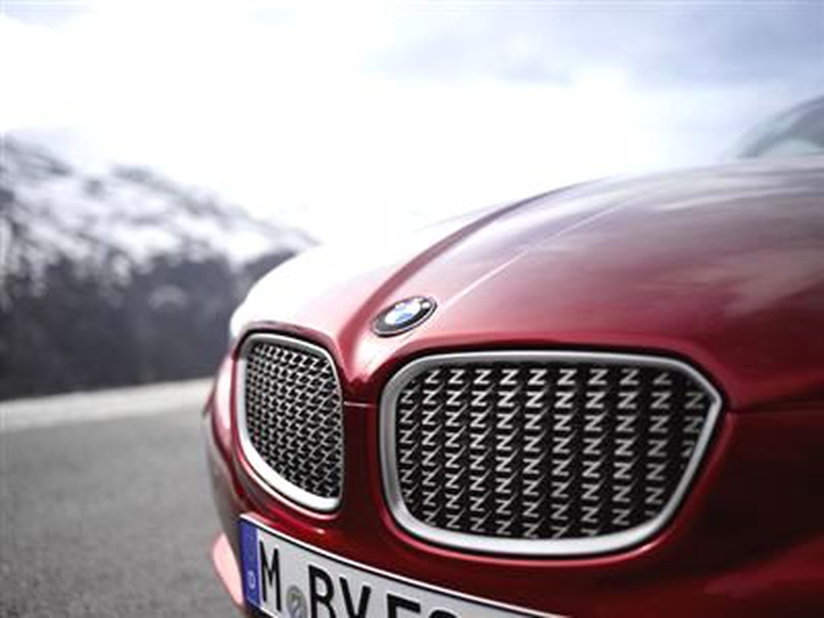 Bmw Z Efsanesi Kaldığı Yerden..