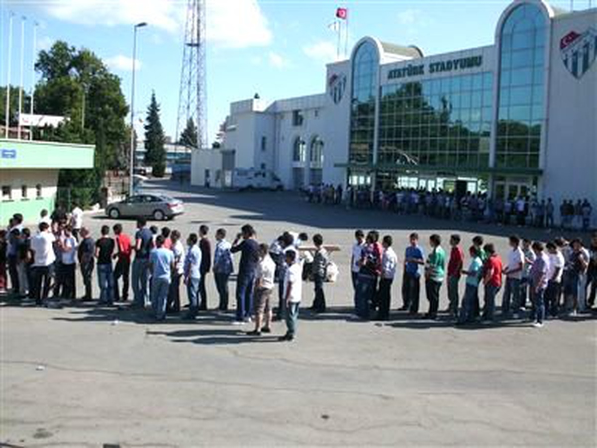 Burasspor-Twente Biletleri Satışta