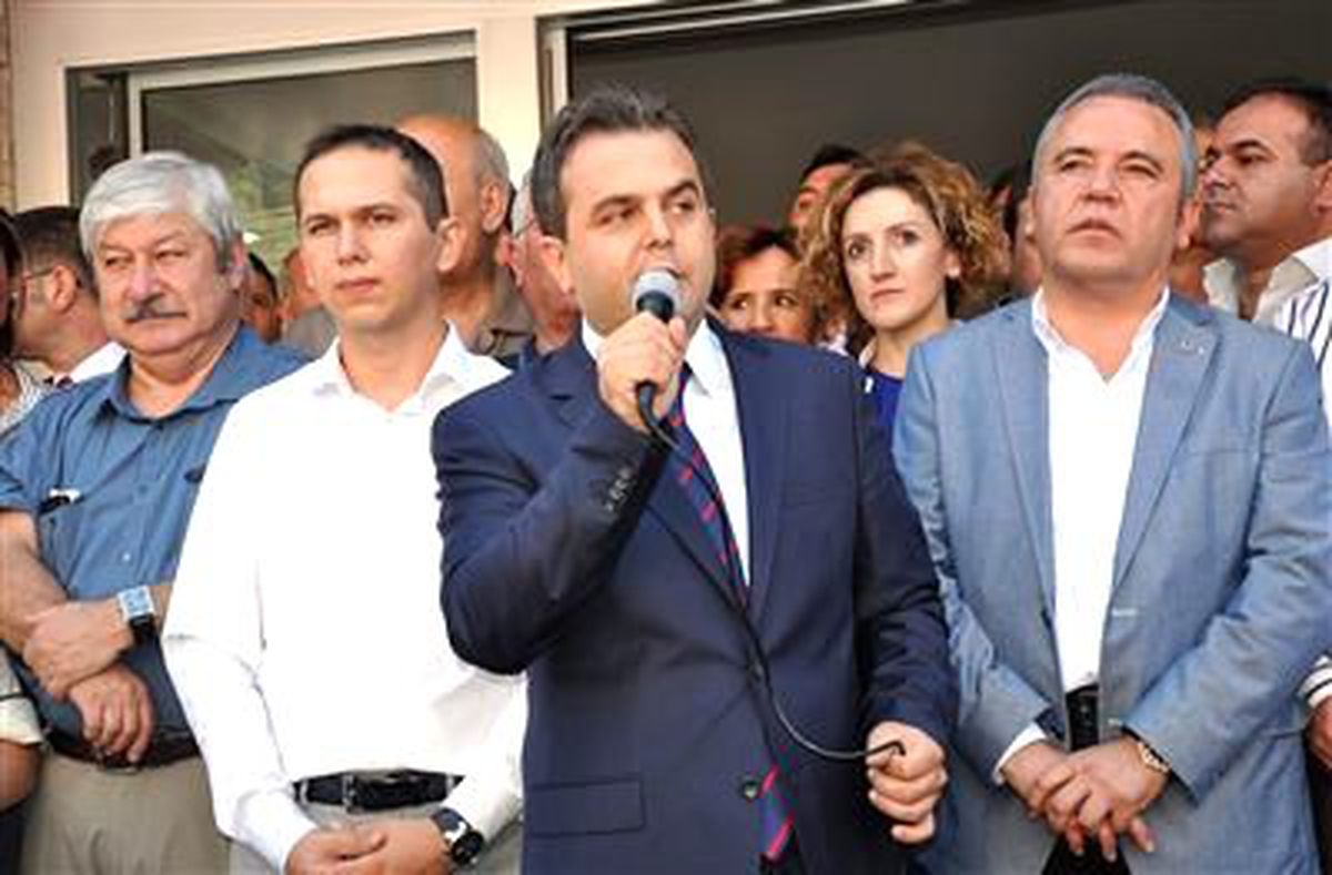 CHP Antalya İl Başkanlığı\'nda Bayramlaşma