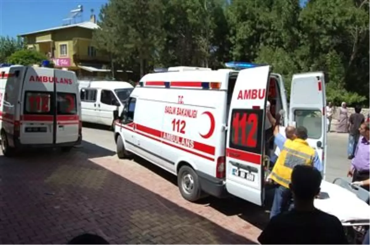 Göksun'datrafik Kazası: 3 Yaralı