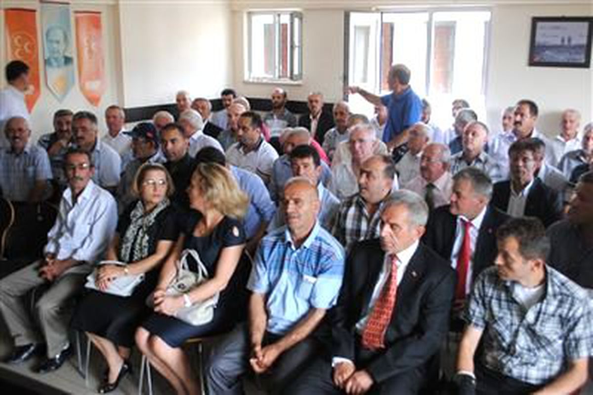 MHP Düzce İl Teşkilatı Bayramlaştı