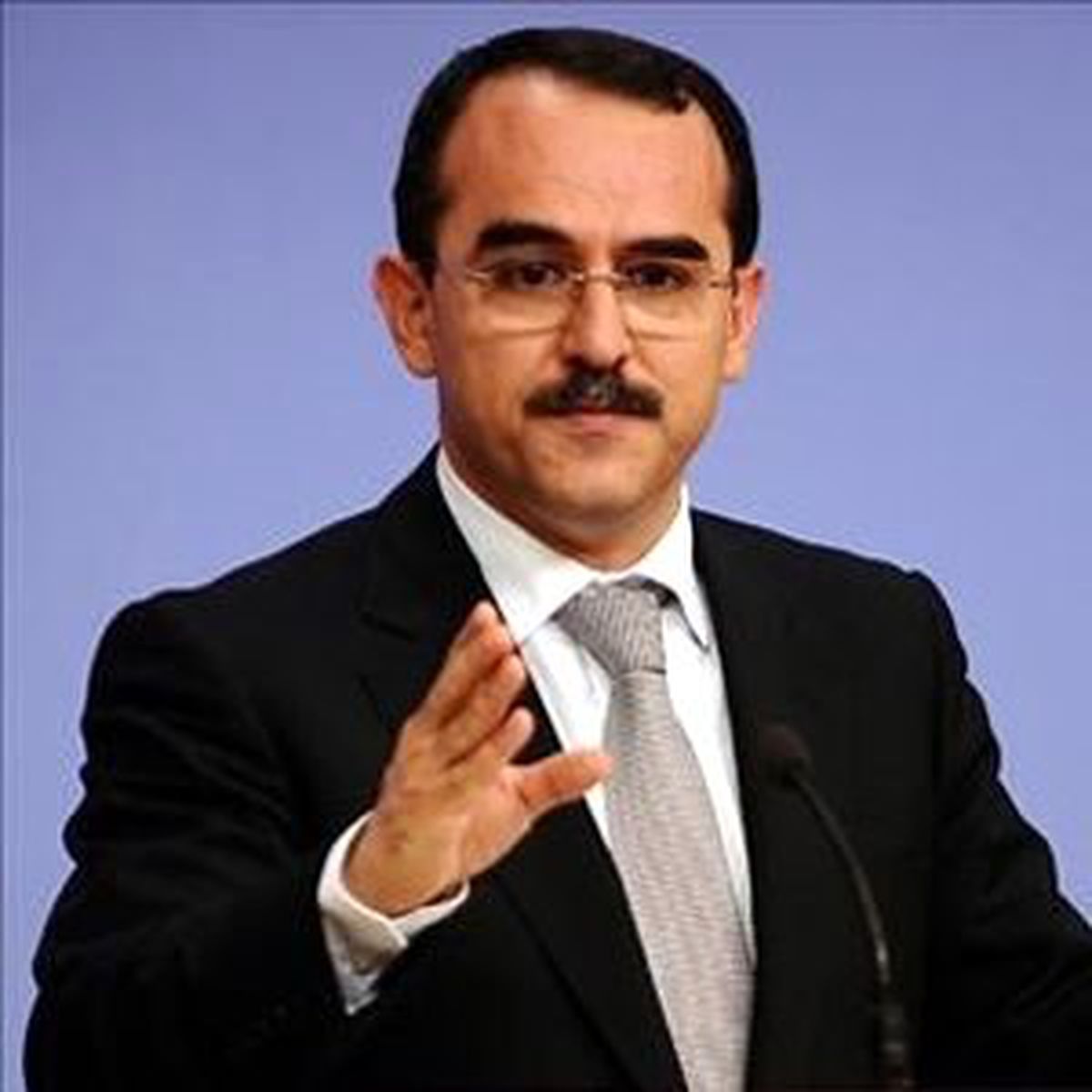 Reyhanlı1bakan Ergin, Türkiye\'ye Sığınan Suriyeli\'lerle Bayramlaştı