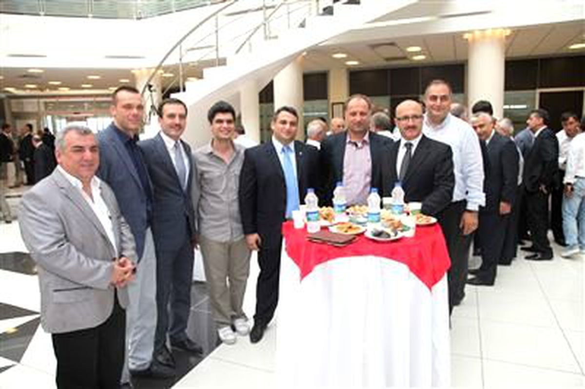 Satso\'da Bayram Coşkusu