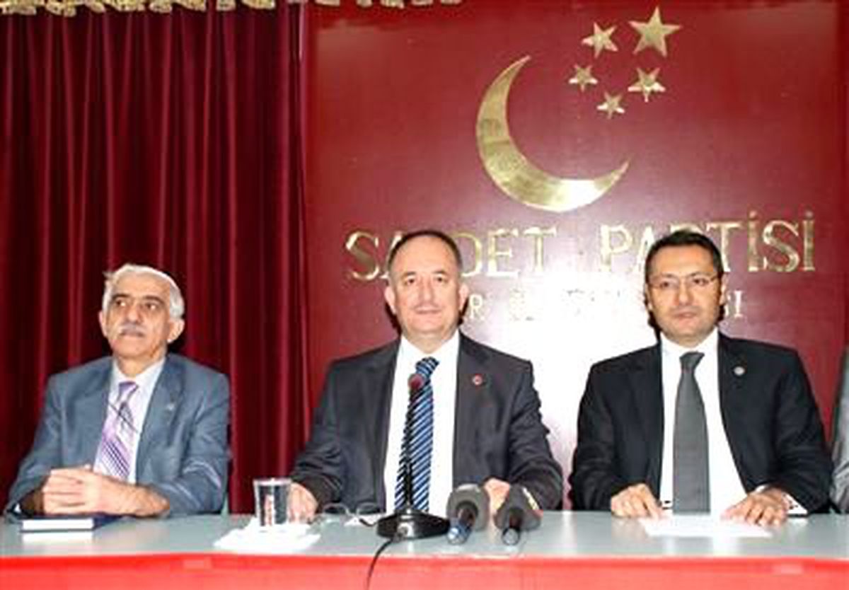 Sp İzmir İl Teşkilatı\'nda Bayramlaşma Töreni