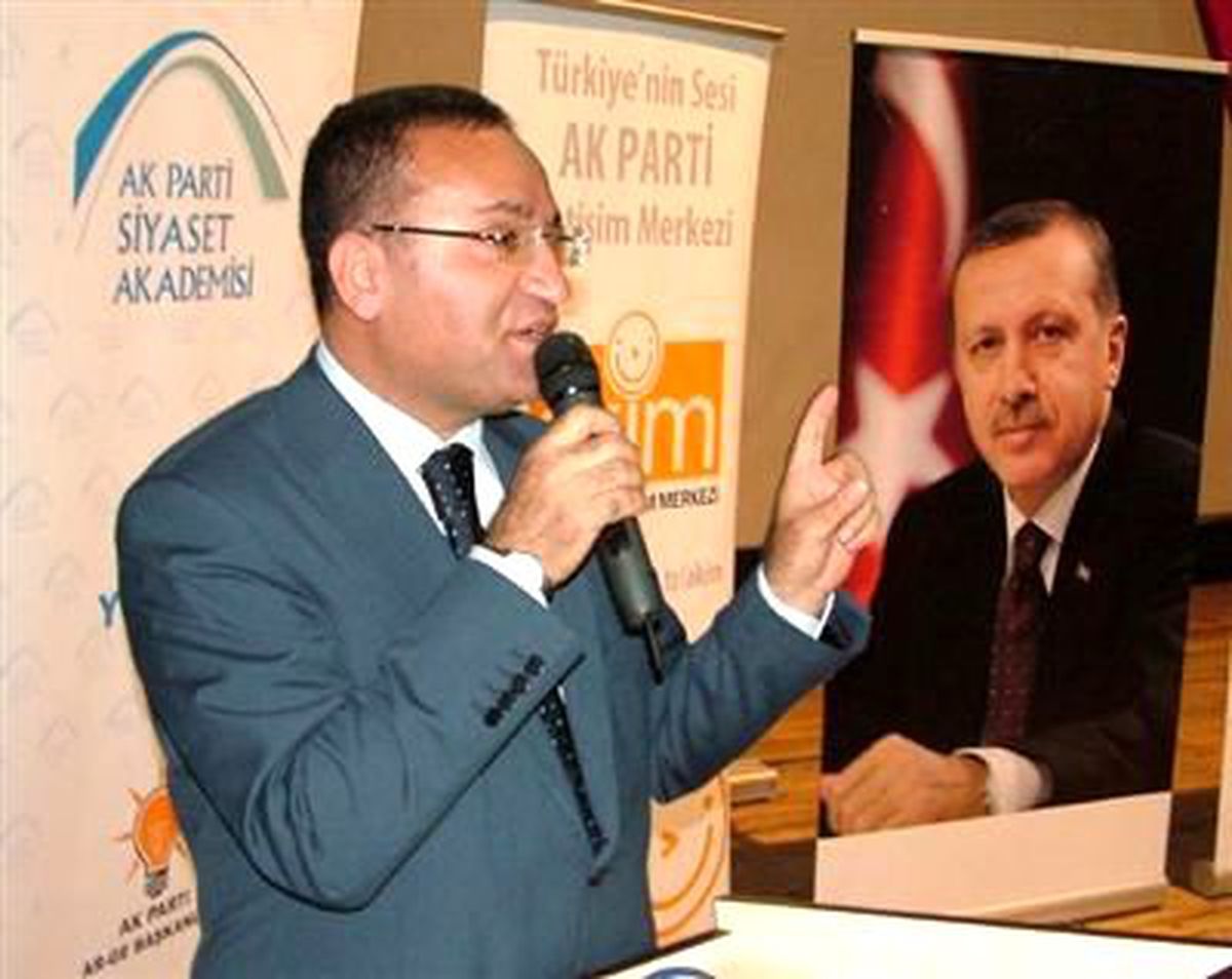 Bozdağ: BDP Terör Örgütünün Bir Uzantısı