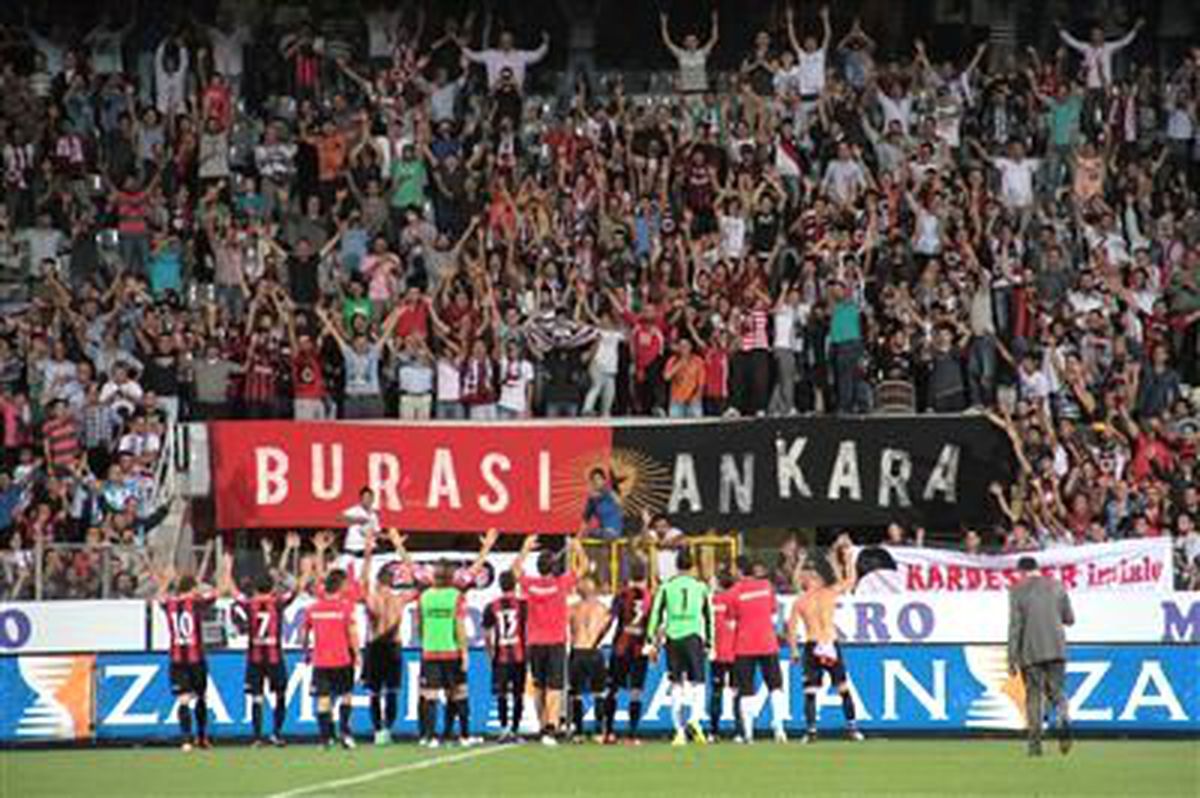 Gençlerbirliği\'nden Taraftara Bayram Hediyesi