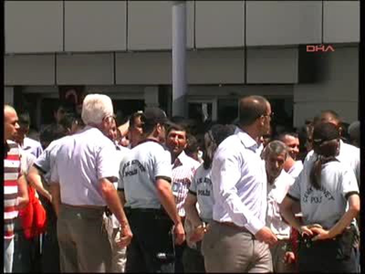 Hataylı Şehit Uzman Çavuş Toprağa Verildi