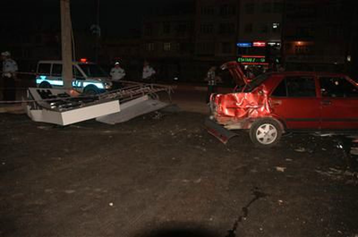 Kadirli\'de Trafik Kazası: 3 Yaralı